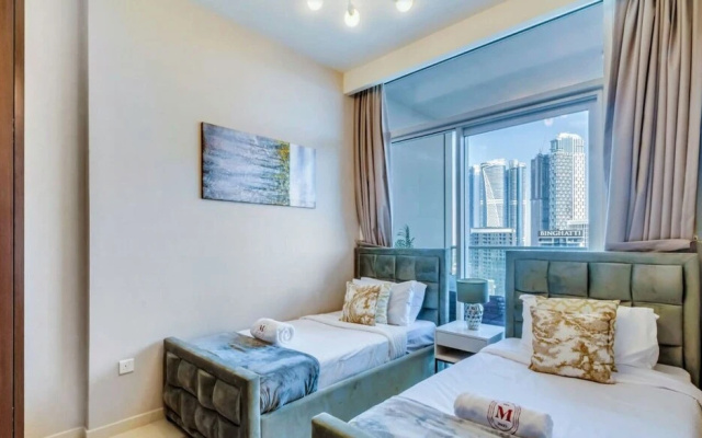 Waterfront 2BR w Canal View Near Burj Khalifa