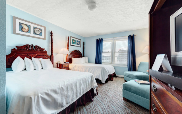 Beach Plaza Hotel