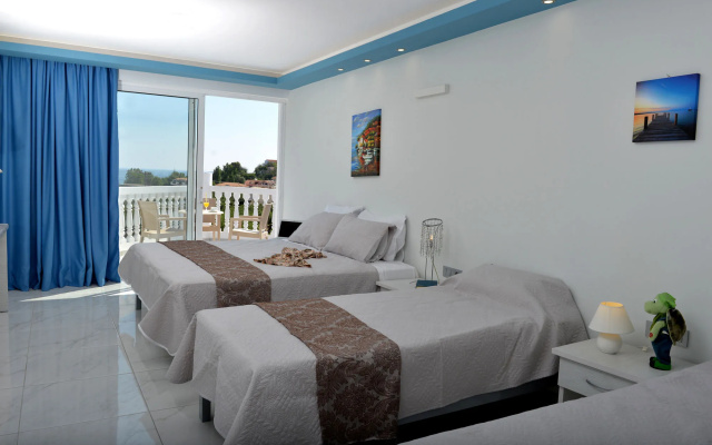 Callinica Hotel