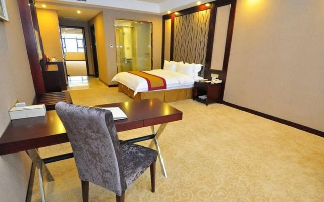 Guangzhong qiupi Zhixiang Hotel