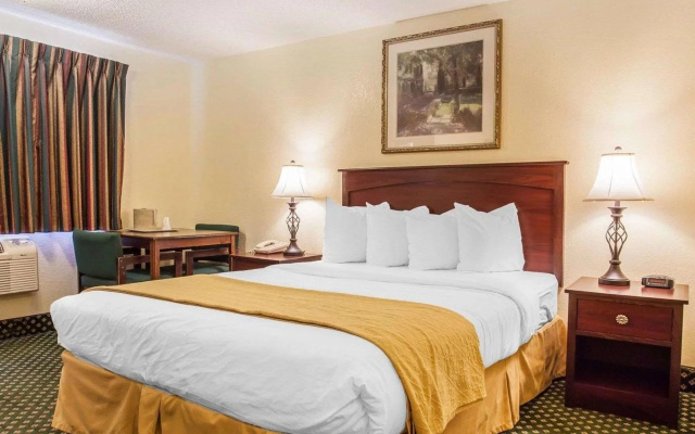 Quality Inn and Suites Toppenish