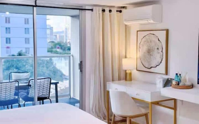 @ Marbella Lane- Trendy Waikiki Oasis Near Beach