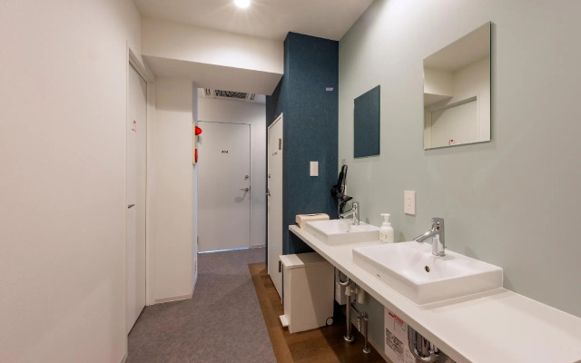 &And Hostel Minamisenju