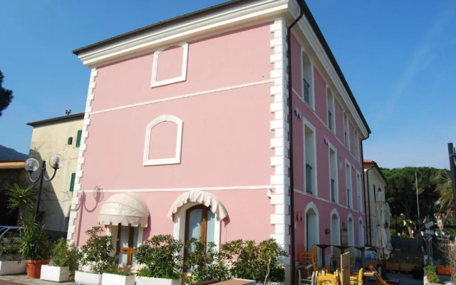 La Vecchia Scuola