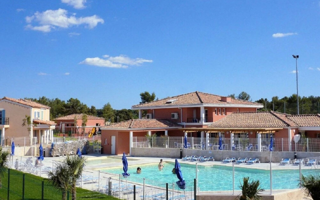 Comfortable Apartment on the Ground Floor in Provence