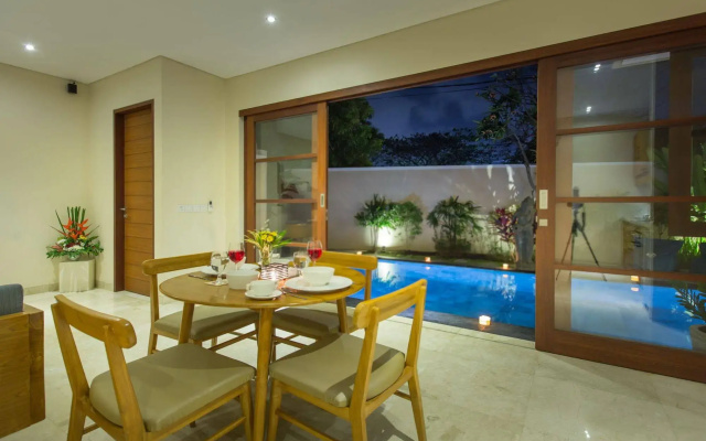 Beautiful Bali Villas - 6 mins walk to the beach