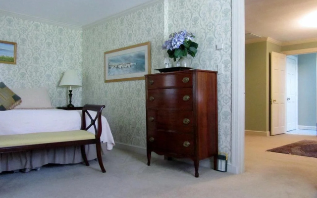 Great Oak Manor