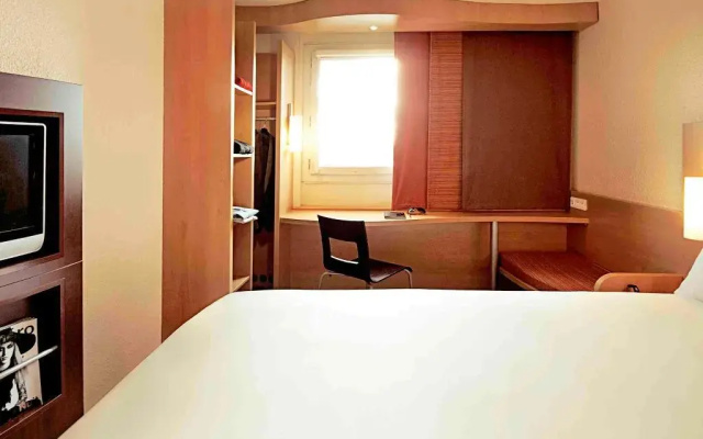 ibis Besançon Marchaux