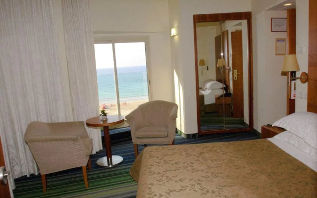 Maxim Hotel Tel Aviv