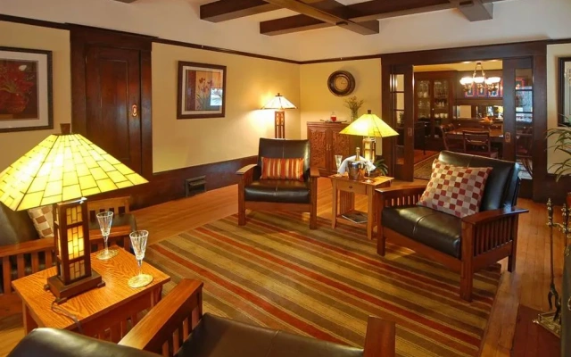 Amber House Inn of Midtown