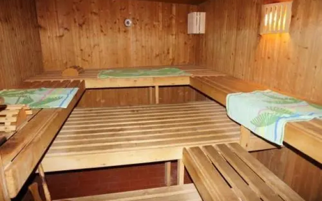 PARADIES