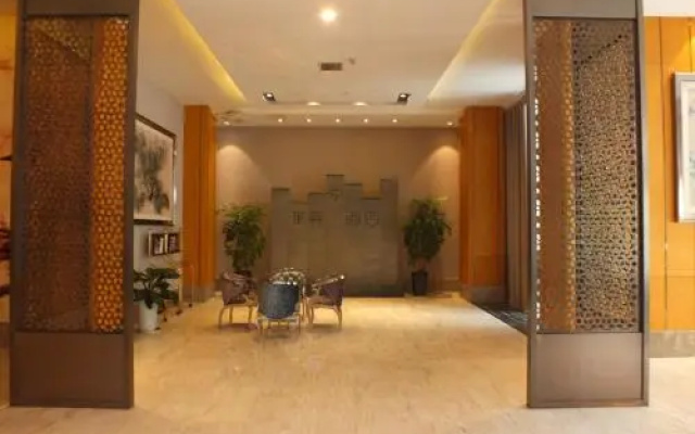 Xiangyang Huayi Hotel