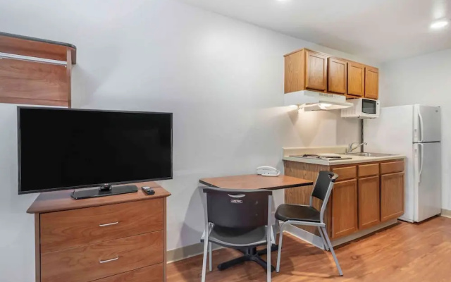 Value Place Laredo