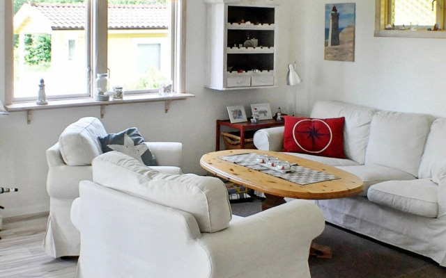 6 Person Holiday Home in Brålanda