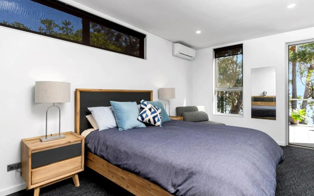 Luxury Living with Private Access to Orion Beach