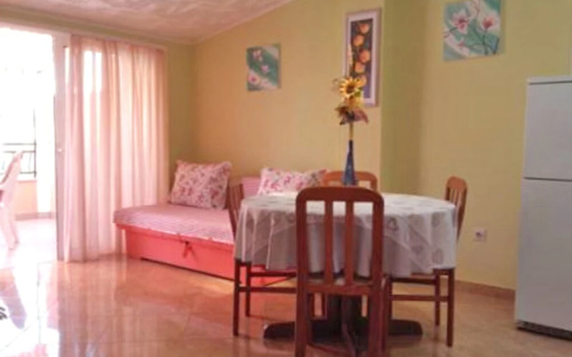 Apartments Elda