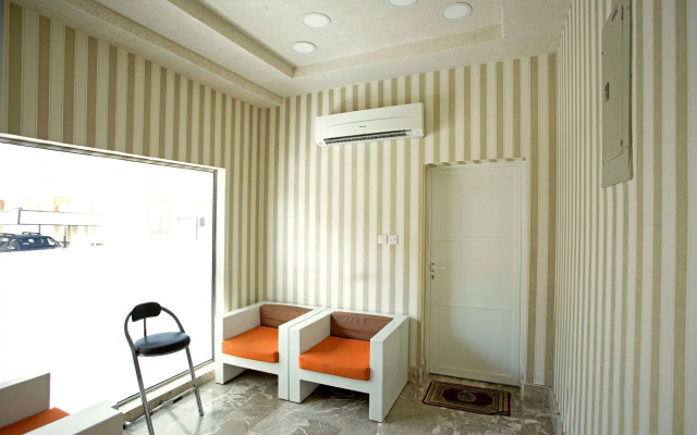 Star Emirates Suites