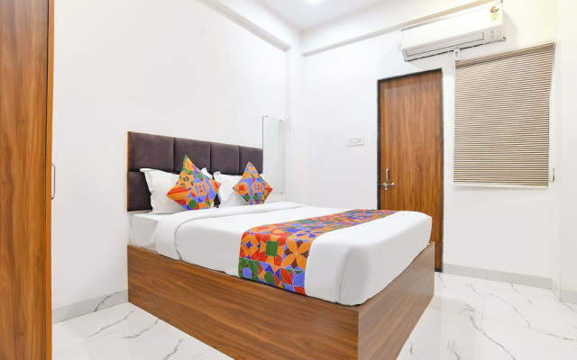 Fabhotel Mannat