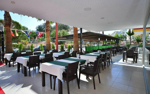 MAX NOVA Hotel