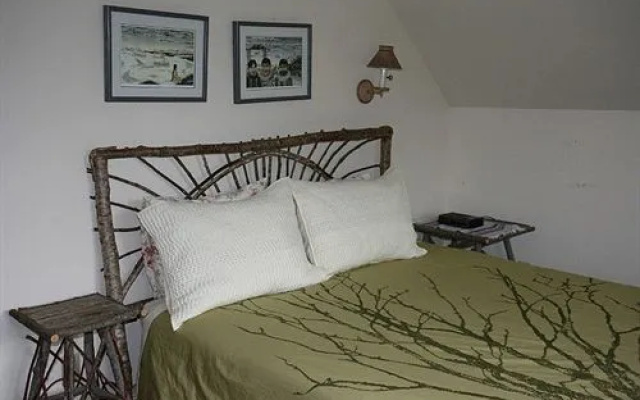 Gustavus Inn at Glacier Bay