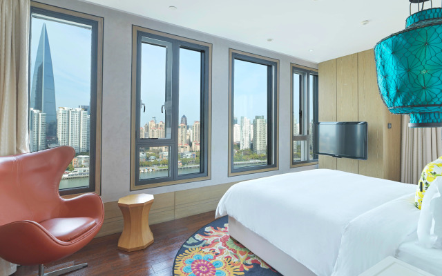 Hotel Indigo Shanghai on The Bund by IHG