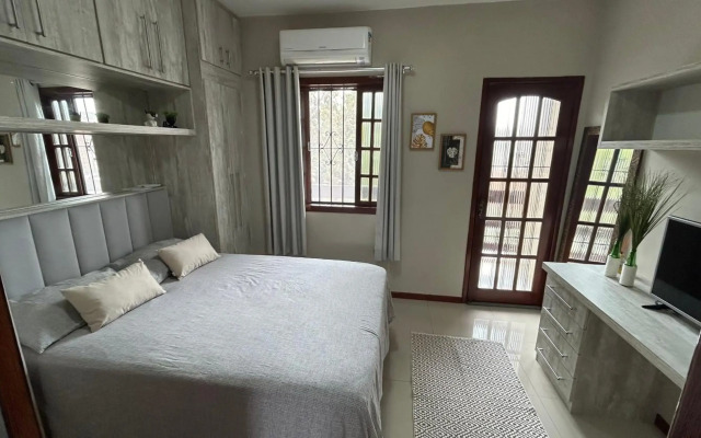 Portinho hause