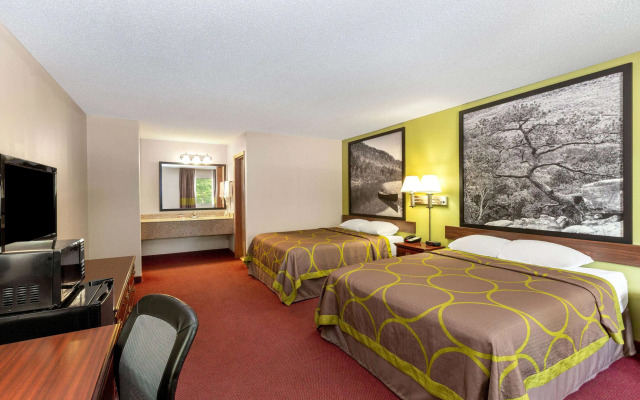 Super 8 by Wyndham Eureka Springs