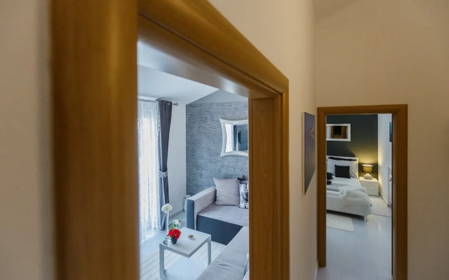 A2 - Modern Luxury apt w. big Balcony, sea View,
