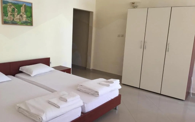 Guest House Ioanna