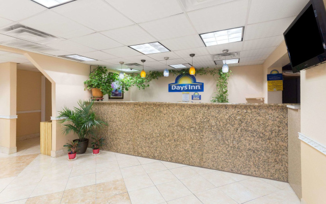 Days Inn by Wyndham Waycross