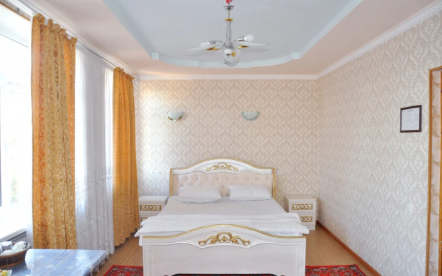 Shabnam Hotel
