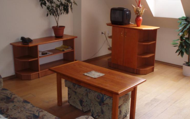 Garni Hotel Mado