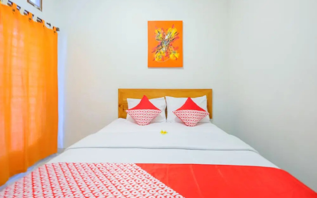 Kost & Homestay 911 by OYO Rooms
