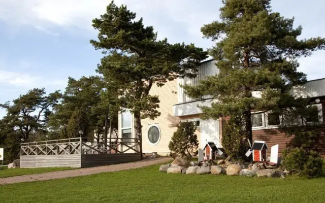Pedase Hotel & Guesthouse