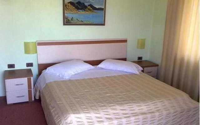 Eklips Hotel