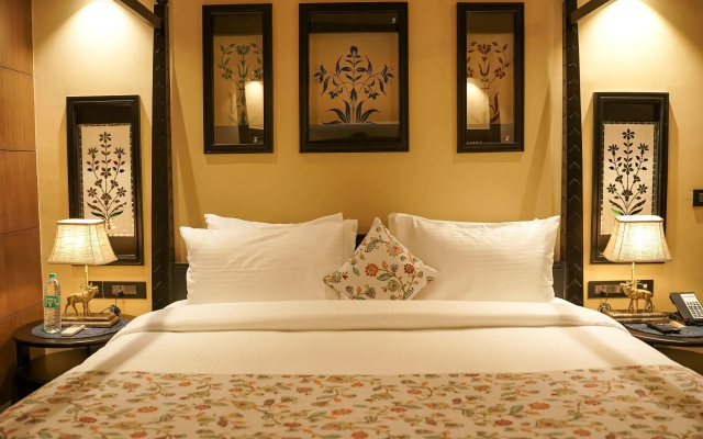 Aamaghati Wildlife Resort
