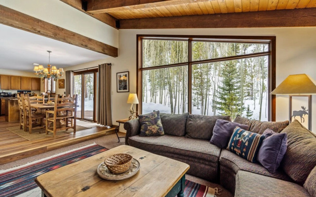 Keystone Gulch 8 Bedroom Home by Redawning
