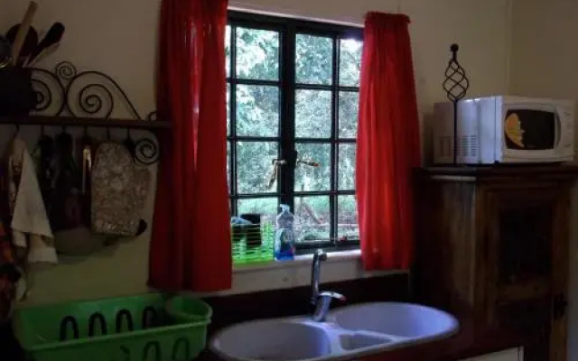 Annakaru Guest House 1