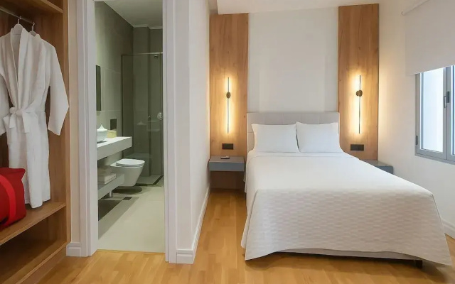 Elite Patras Suites