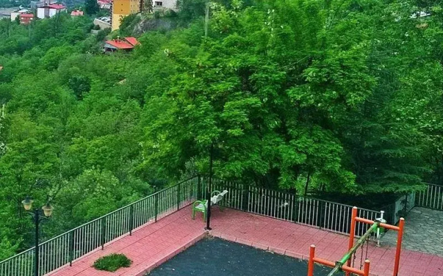 Otel Yeşil Eğin