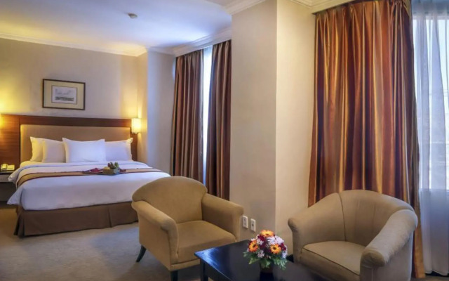 Almadera Hotel Makassar