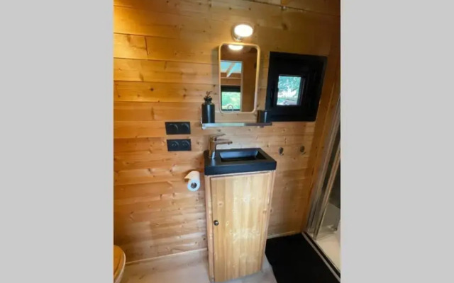 séjour insolite et écologique dans une Tiny house