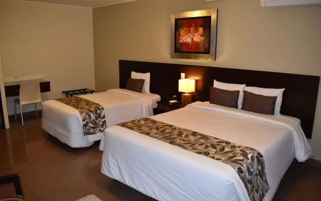 Hotel El Tambo 1