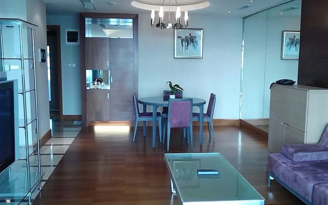 ACME International Apartment