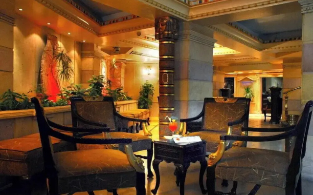 Zayed Hotel & Restaurant
