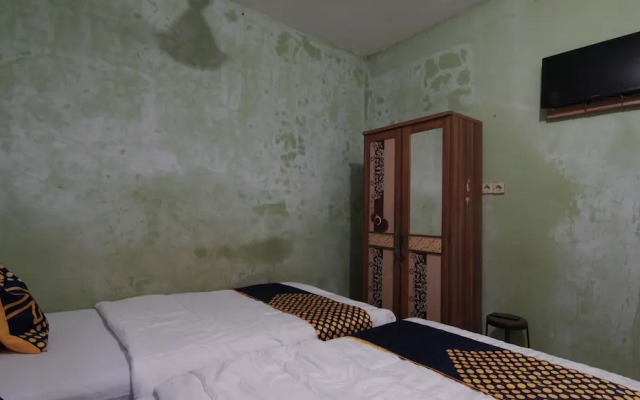 Hotel O Nayla Homestay Syariah Near Koro Koro Panam, Karaoke, Pool, & Cafe