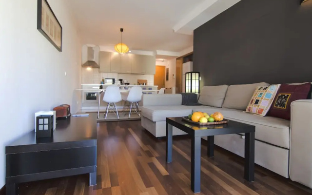 Castillo Apartments