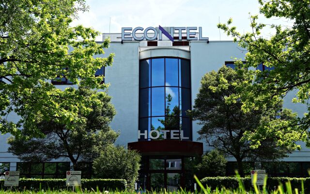 Отель Econtel Hotel München Германия, Мюнхен - отзывы, цены и фото номеров - забронировать отель Econtel Hotel München онлайн вид на фасад