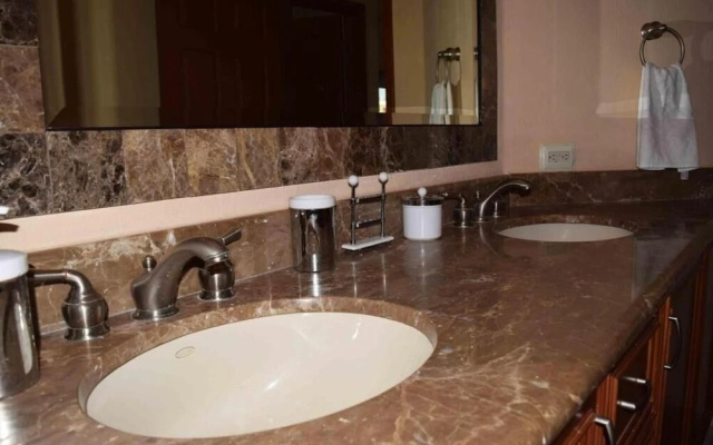 Las Palomas 5-Star Resort