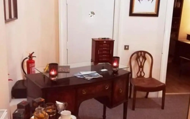 Captivating Holiday Home in Glasgow near Kelvin River